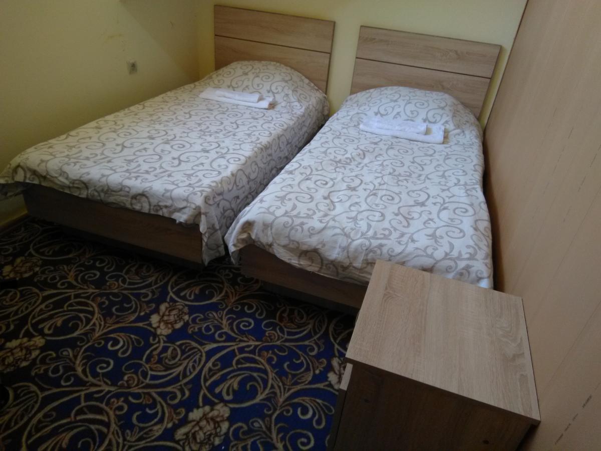 Gem Hostel Erywań Zewnętrze zdjęcie